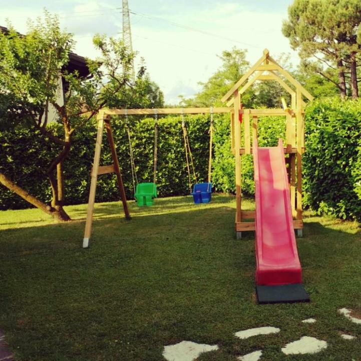 B&B Villa Monterosa Con Piscina Castronno Bagian luar foto